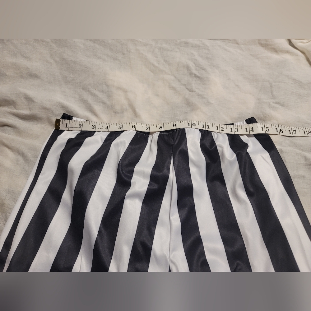 NWT 5 PC SET BLACK AND WHITE JUICE STRIPE SUIT WITH WIG - Picture 6 of 15